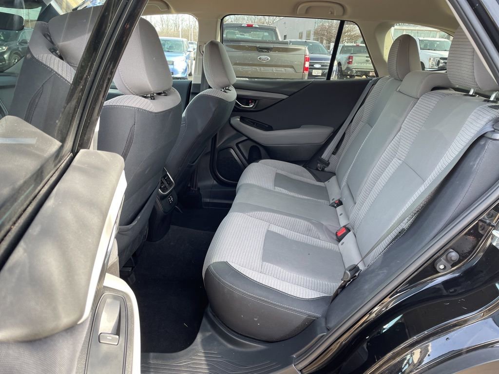 Used 2024 Subaru Outback Premium image 10