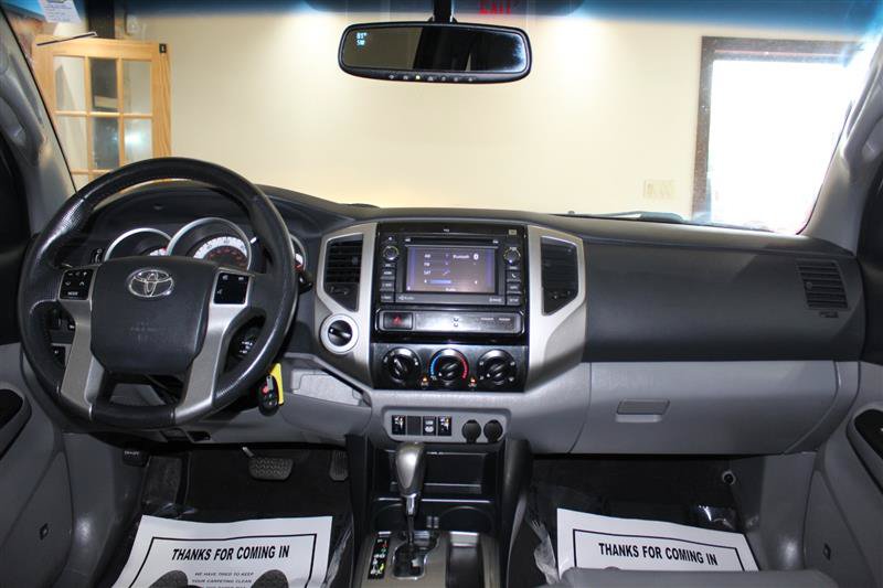 Used 2013 Toyota Tacoma 4x4 Double Cab w/ Limited Pkg image 15