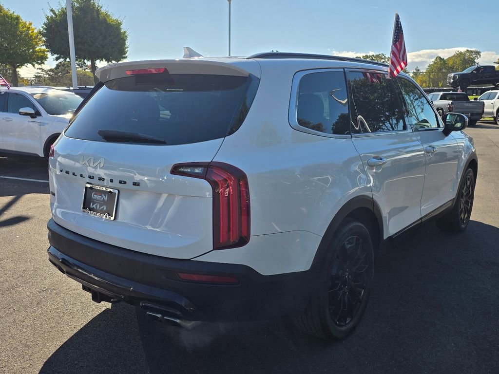 Used 2022 Kia Telluride EX w/ EX Premium Package image 7
