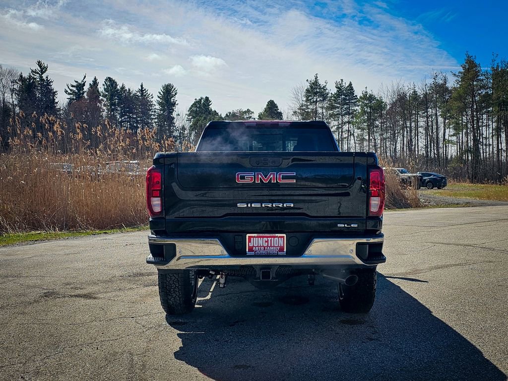 New 2026 GMC Sierra 2500 SLE image 4