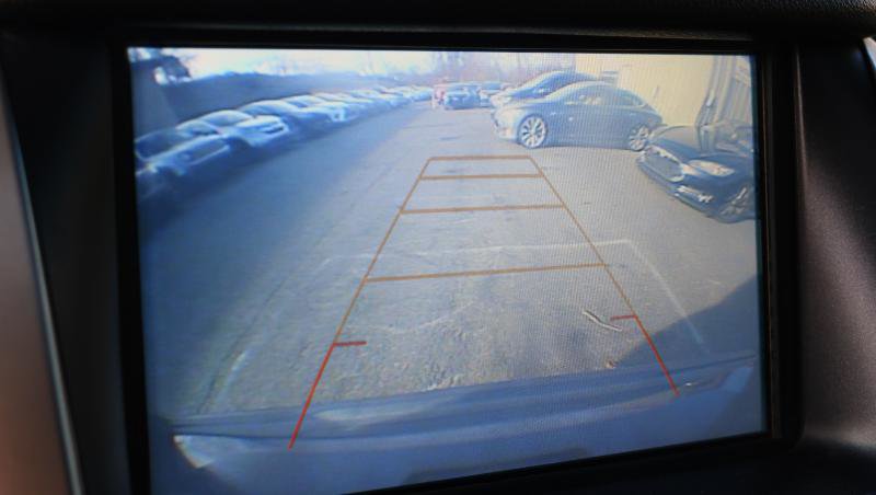 Used 2019 Chevrolet Suburban LT image 19