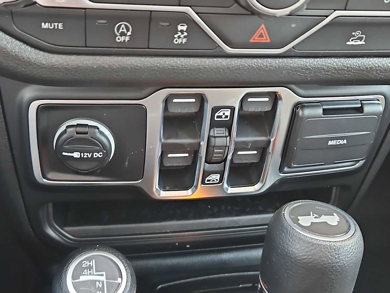 New 2026 Jeep Wrangler Sport image 28