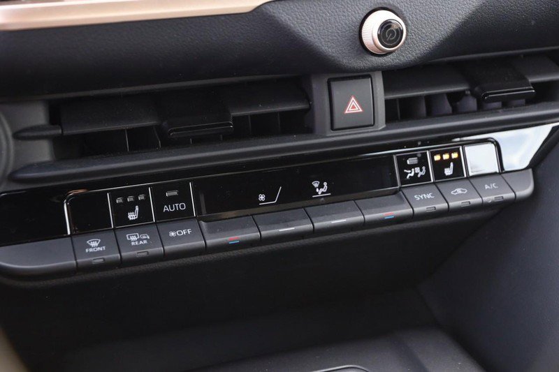 Used 2023 Toyota Crown image 17