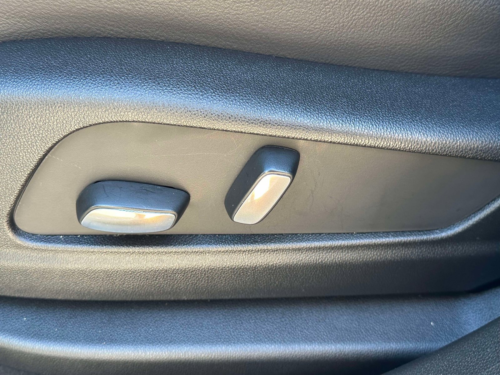 Certified 2025 Cadillac XT5 Luxury image 20