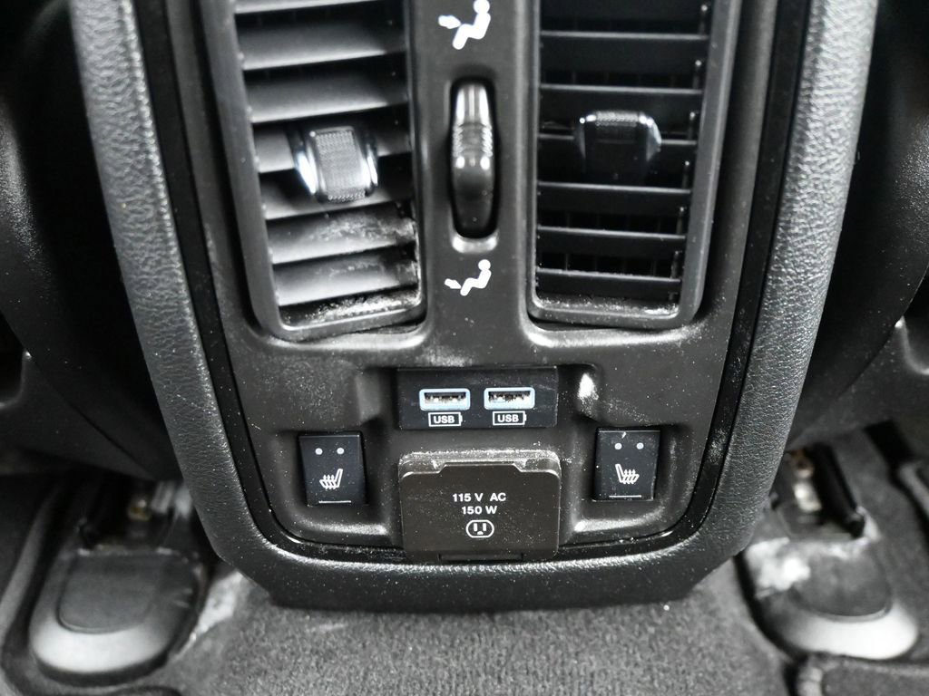 Used 2024 Dodge Durango R/T image 32