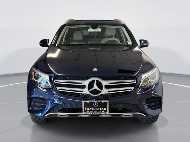 Used 2017 Mercedes-Benz GLC 300 4MATIC image 2