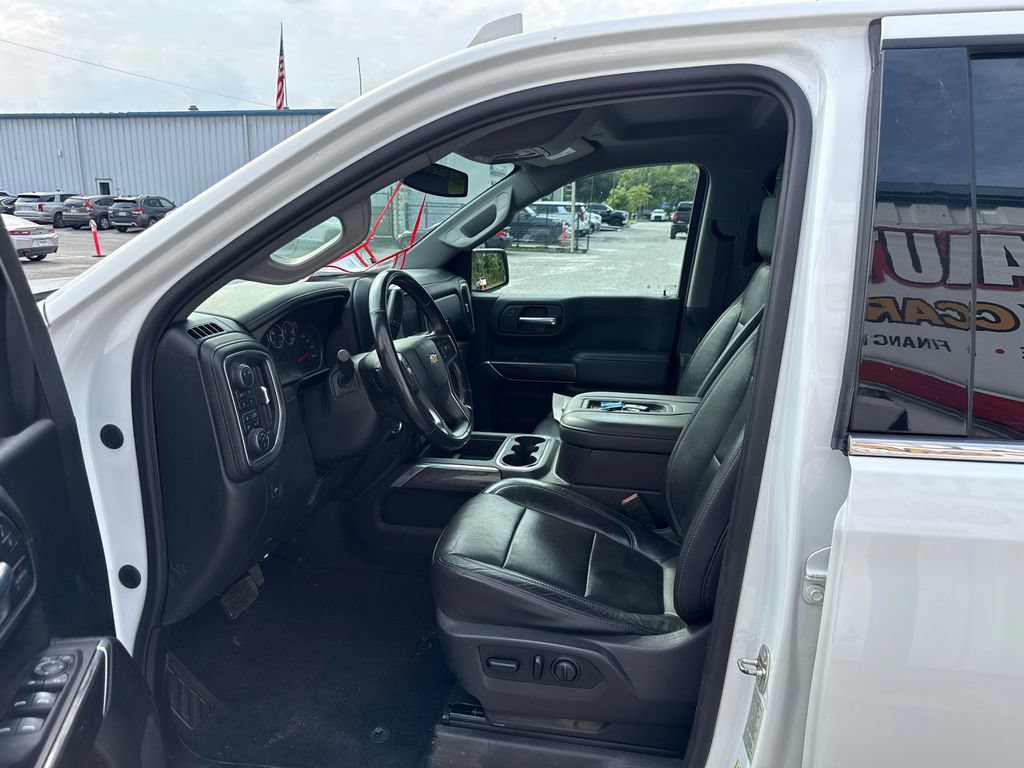 Used 2020 Chevrolet Silverado 1500 LTZ w/ LTZ Convenience Package AWD/4WD image 10