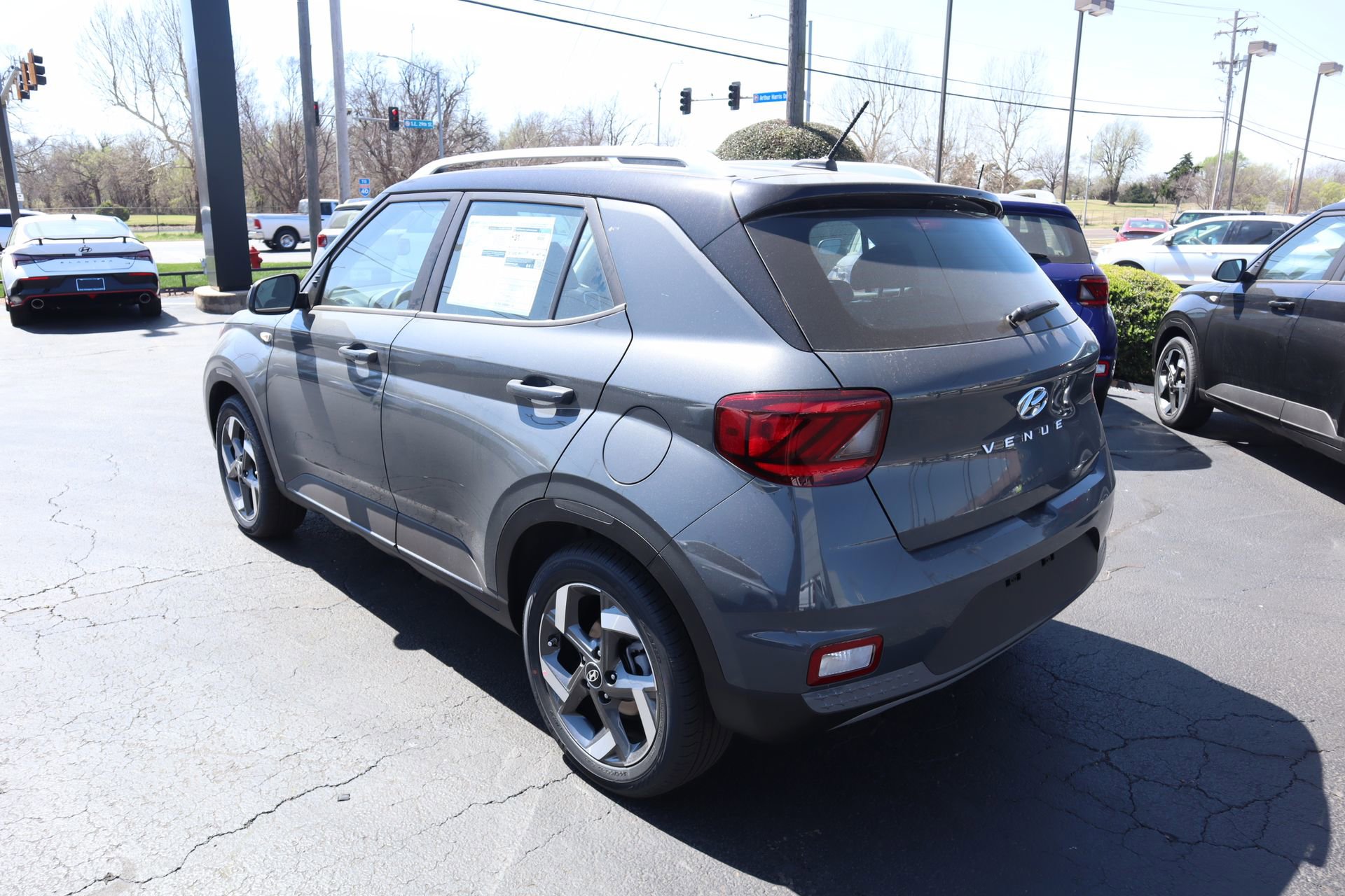 New 2026 Hyundai Venue SEL image 21