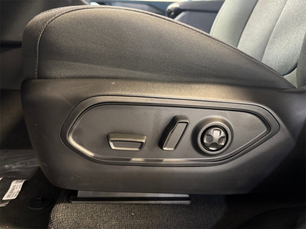 New 2025 Jeep Grand Cherokee 4WD image 13