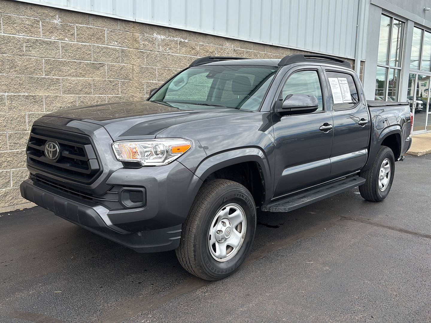Used 2023 Toyota Tacoma SR AWD/4WD image 35