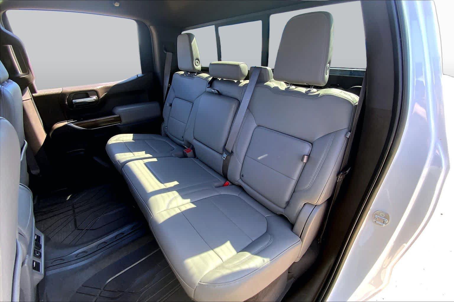 Used 2020 Chevrolet Silverado 1500 LT w/ Texas Edition AWD/4WD image 21