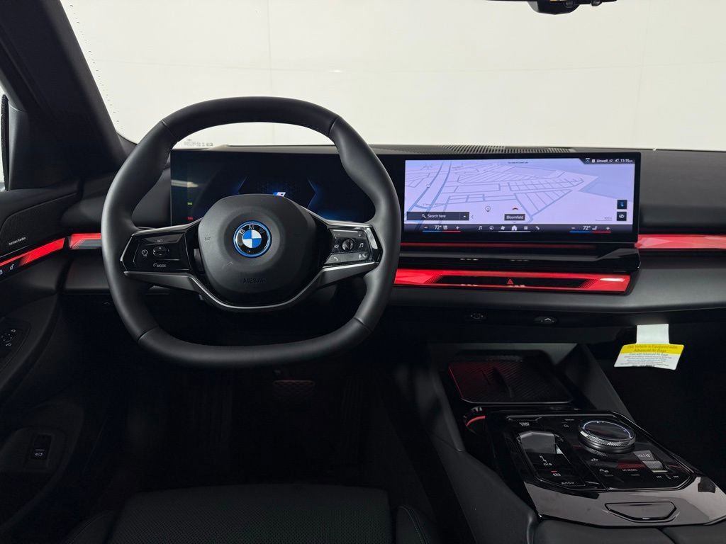 Used 2025 BMW i5 xDrive40 w/ M Sport Package image 15
