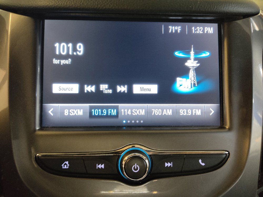Used 2017 Chevrolet Cruze LT w/ Convenience Package FWD image 25