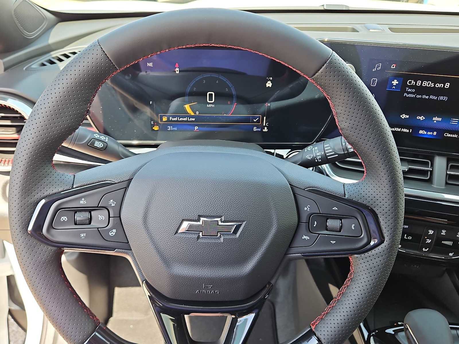 New 2026 Chevrolet Trax RS w/ Sunroof Package FWD image 19