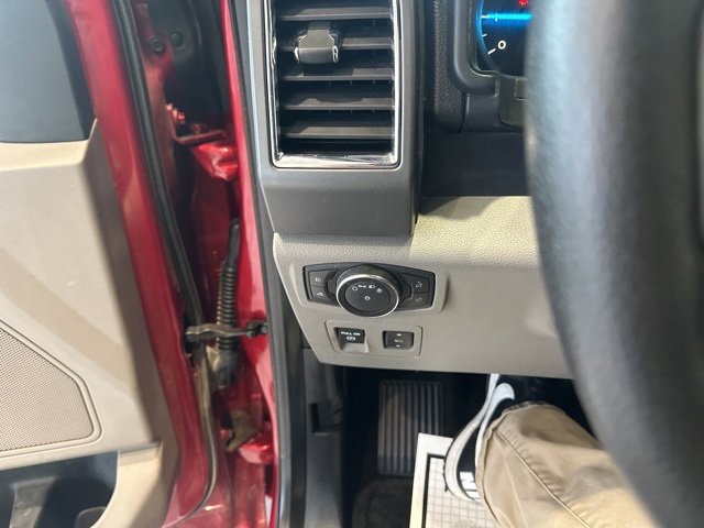 Used 2015 Ford F150 XLT w/ Equipment Group 301A Mid image 13