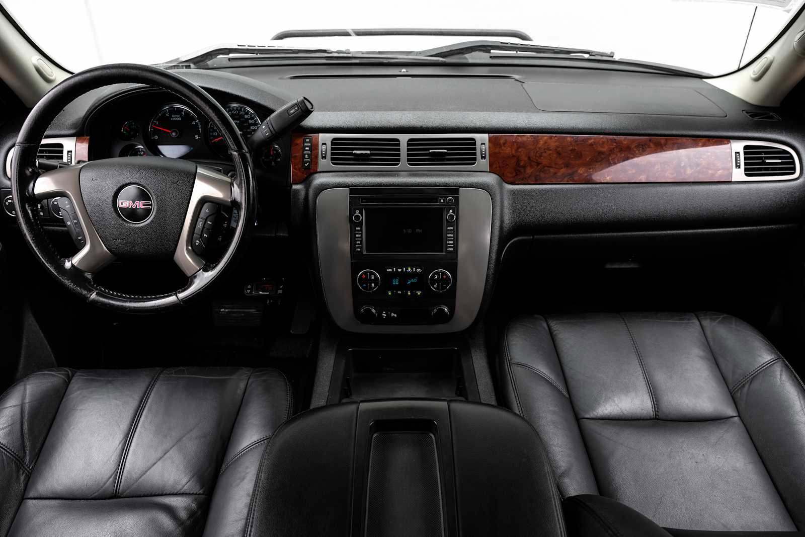 Used 2010 GMC Sierra 3500 SLT w/ SLT Convenience Package image 15