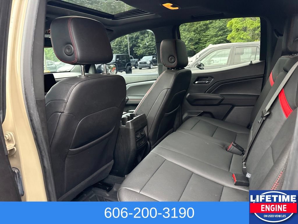Used 2023 Chevrolet Colorado Z71 w/ Z71 Convenience Package 2 AWD/4WD image 16