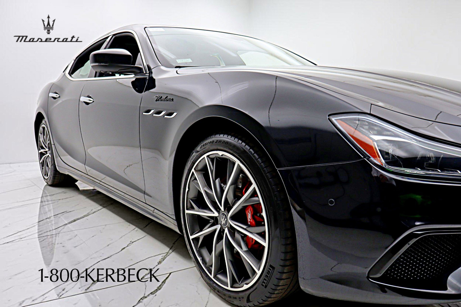 Used 2023 Maserati Ghibli Modena Q4 AWD/4WD image 19