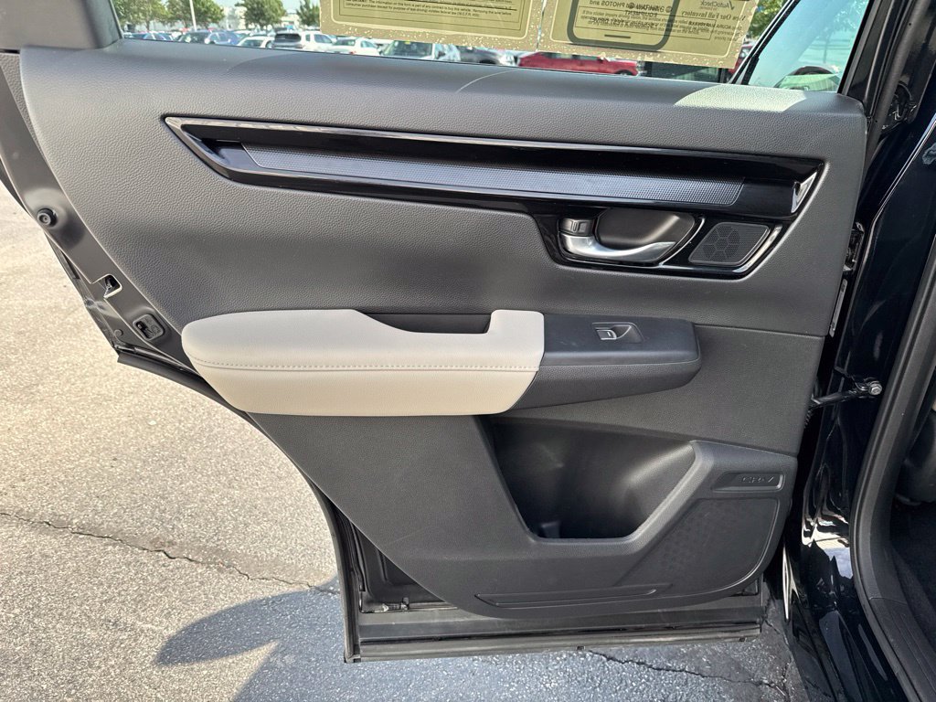 Certified 2025 Honda CR-V EX-L image 31