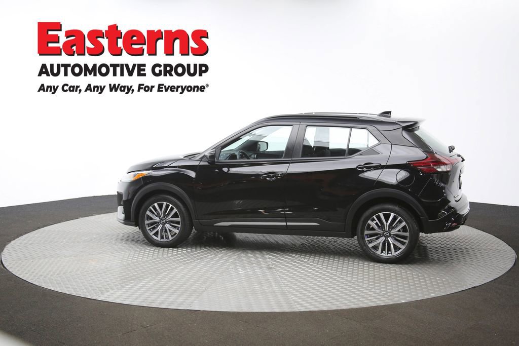 Used 2024 Nissan Kicks SR image 61