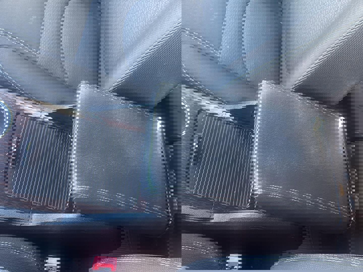 Used 2016 Chevrolet Traverse LT image 23