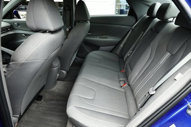 Used 2024 Hyundai Elantra SEL w/ Convenience Package FWD image 23