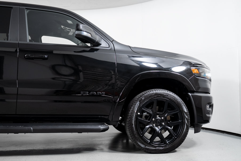 New 2027 RAM 1500 Laramie AWD/4WD image 4