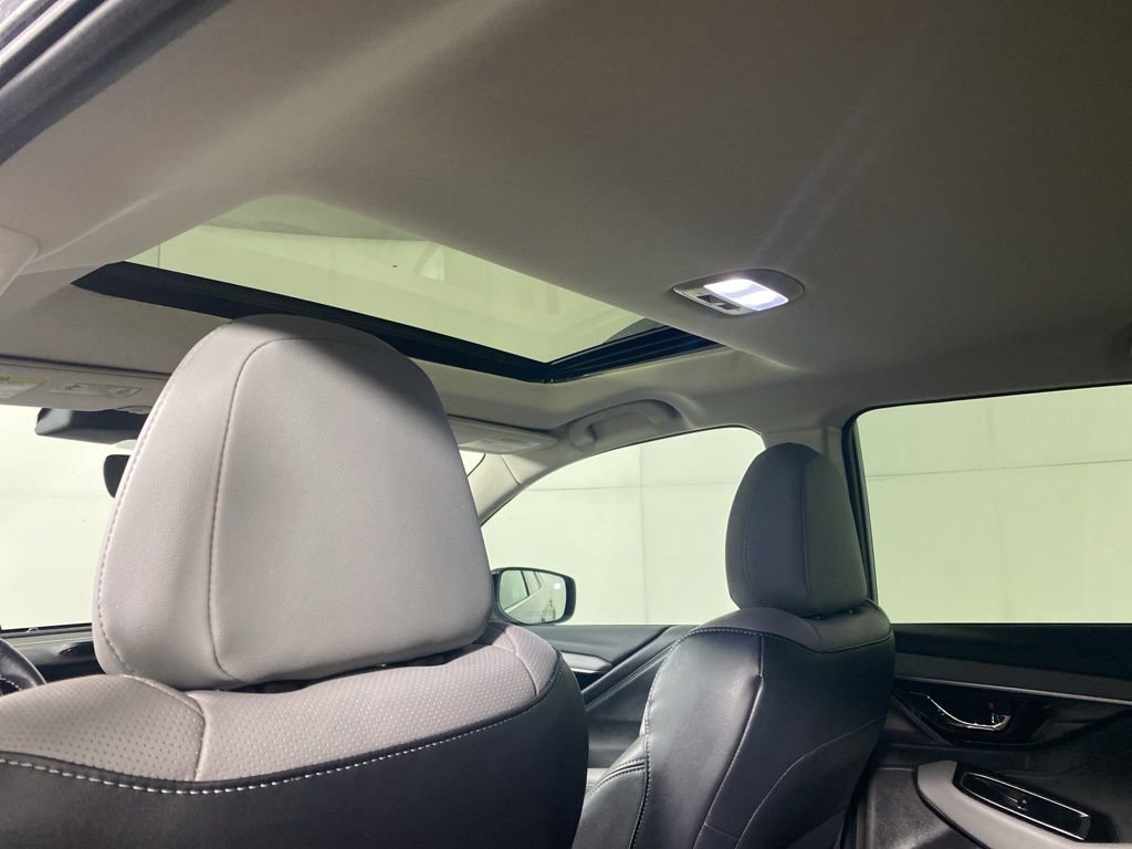 Used 2023 Subaru Outback Limited image 14