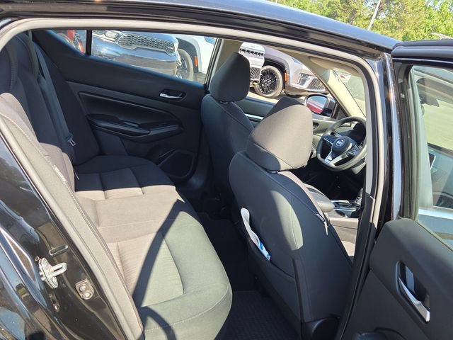 Used 2022 Nissan Altima 2.5 SV AWD/4WD image 14