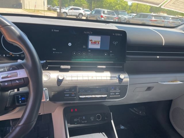 Used 2024 Hyundai Kona SEL FWD image 23