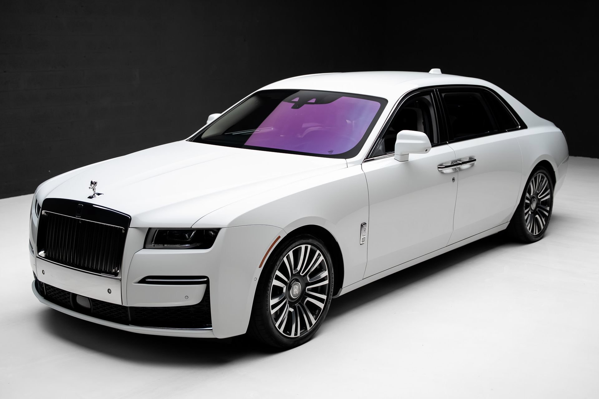 Used 2022 Rolls-Royce Ghost Extended Wheelbase AWD/4WD image 5