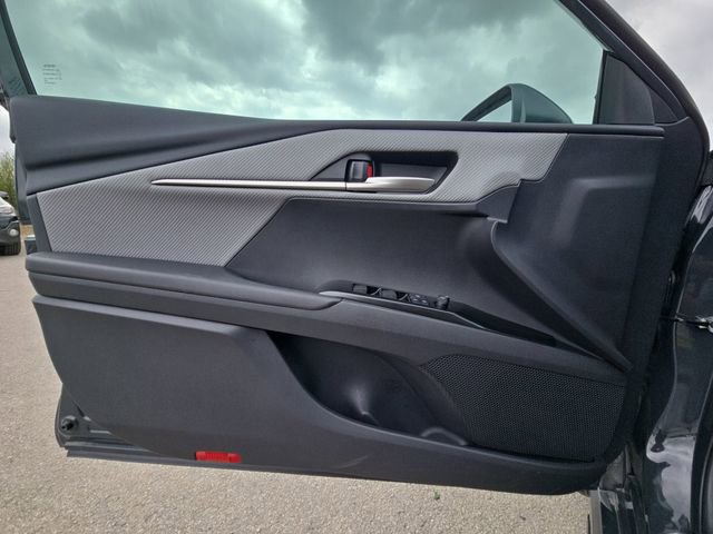 Used 2026 Toyota Camry SE w/ Convenience Package FWD image 26