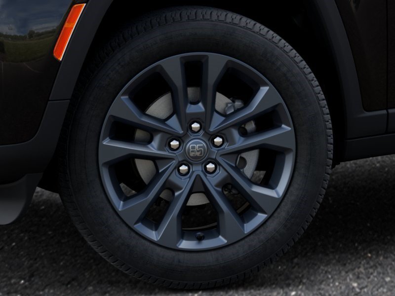 New 2026 Jeep Grand Cherokee Limited AWD/4WD image 8