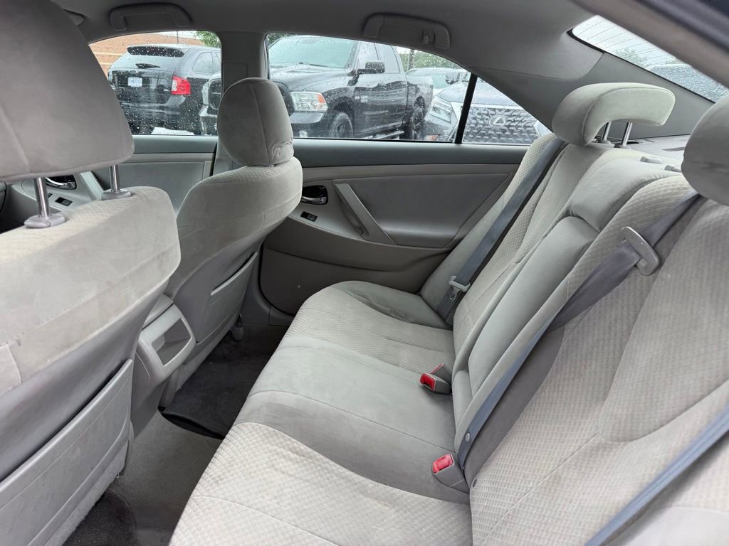 Used 2009 Toyota Camry LE FWD image 7