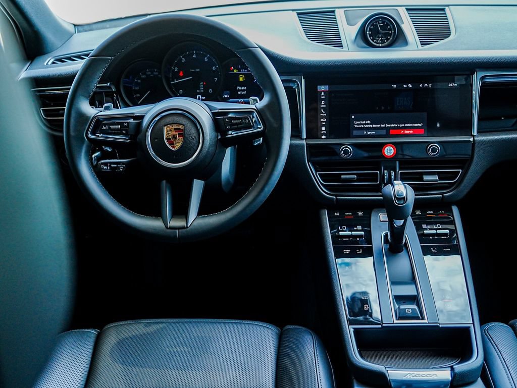 New 2026 Porsche Macan AWD/4WD image 34