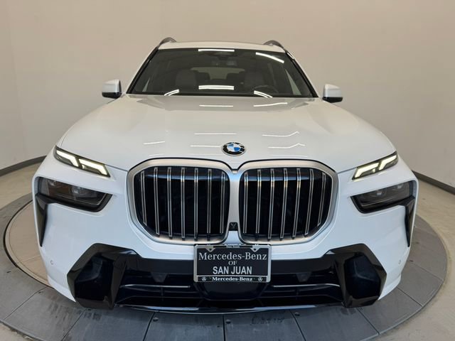 Used 2023 BMW X7 xDrive40i w/ Executive Package image 13
