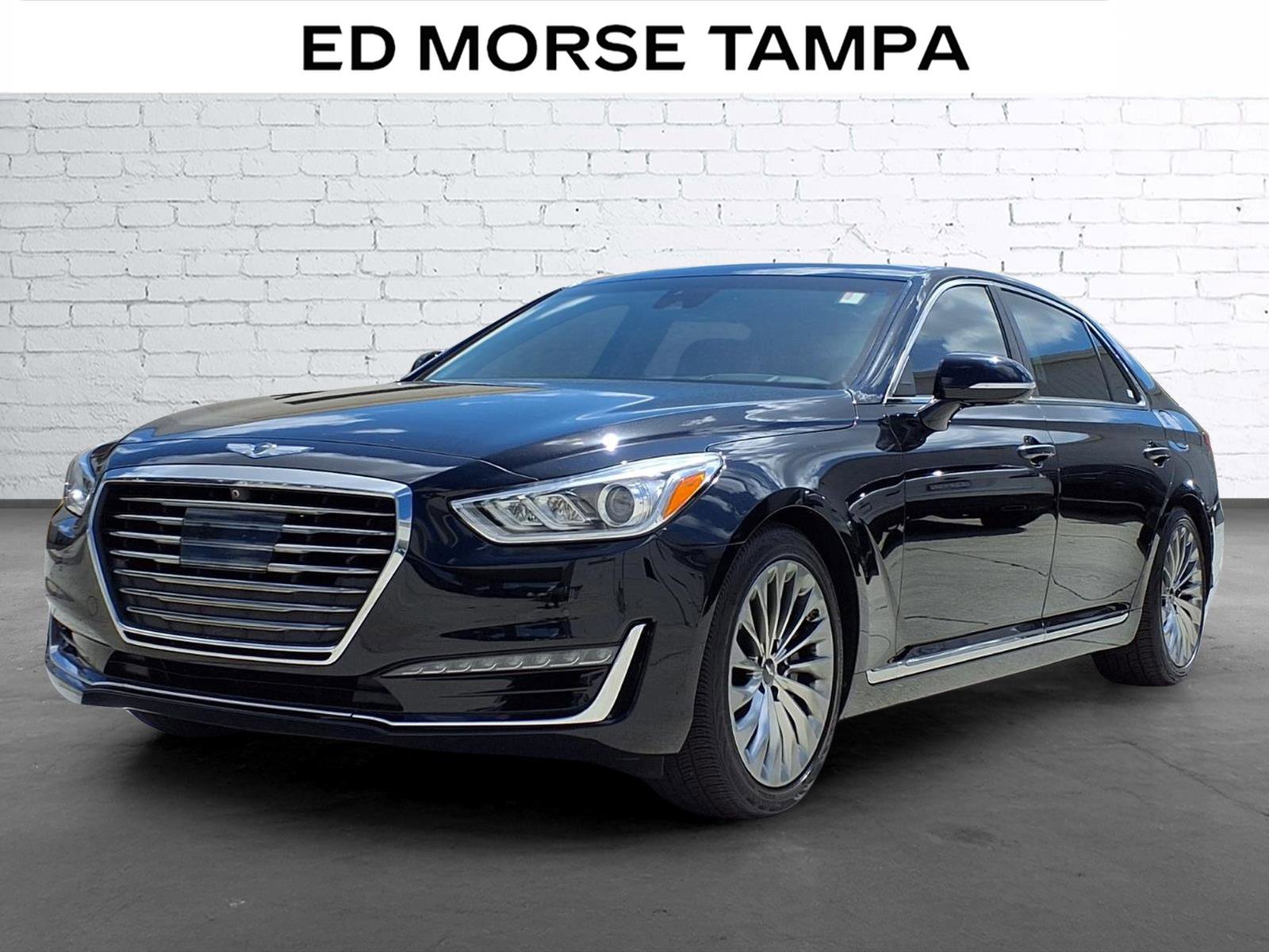 Used 2017 Genesis G90 5.0 Ultimate image 1