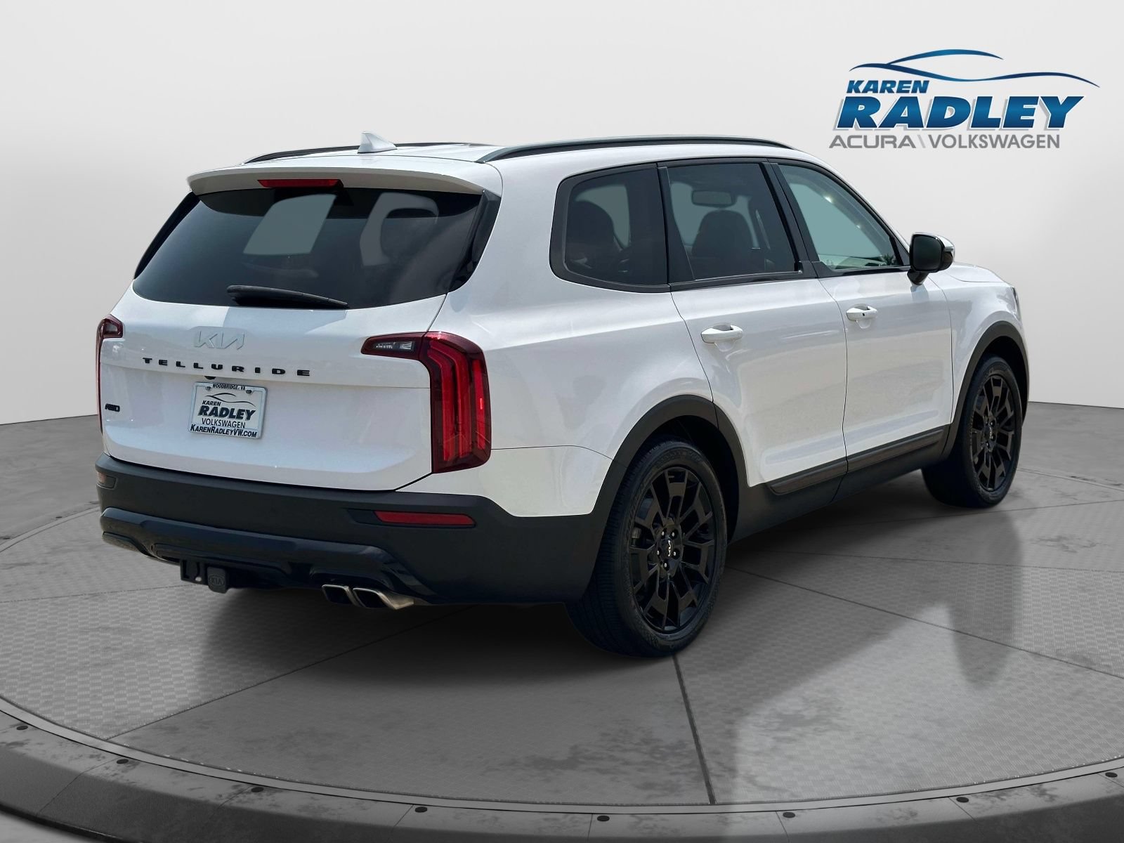 Used 2022 Kia Telluride SX w/ Nightfall Edition Package AWD/4WD image 2