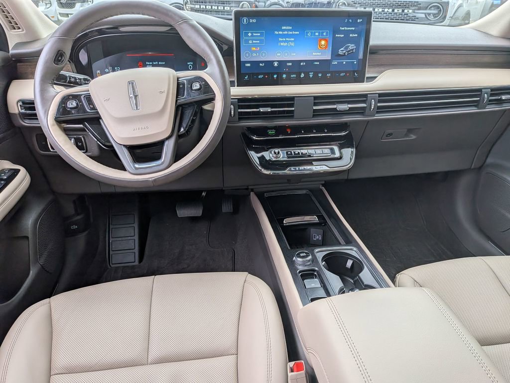 Used 2024 Lincoln Corsair Reserve w/ Equipment Group 201A image 35