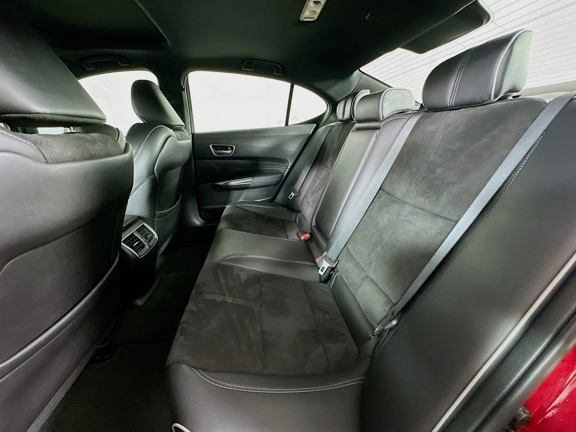 Used 2018 Acura TLX V6 w/ Technology & A-SPEC Pkg image 28