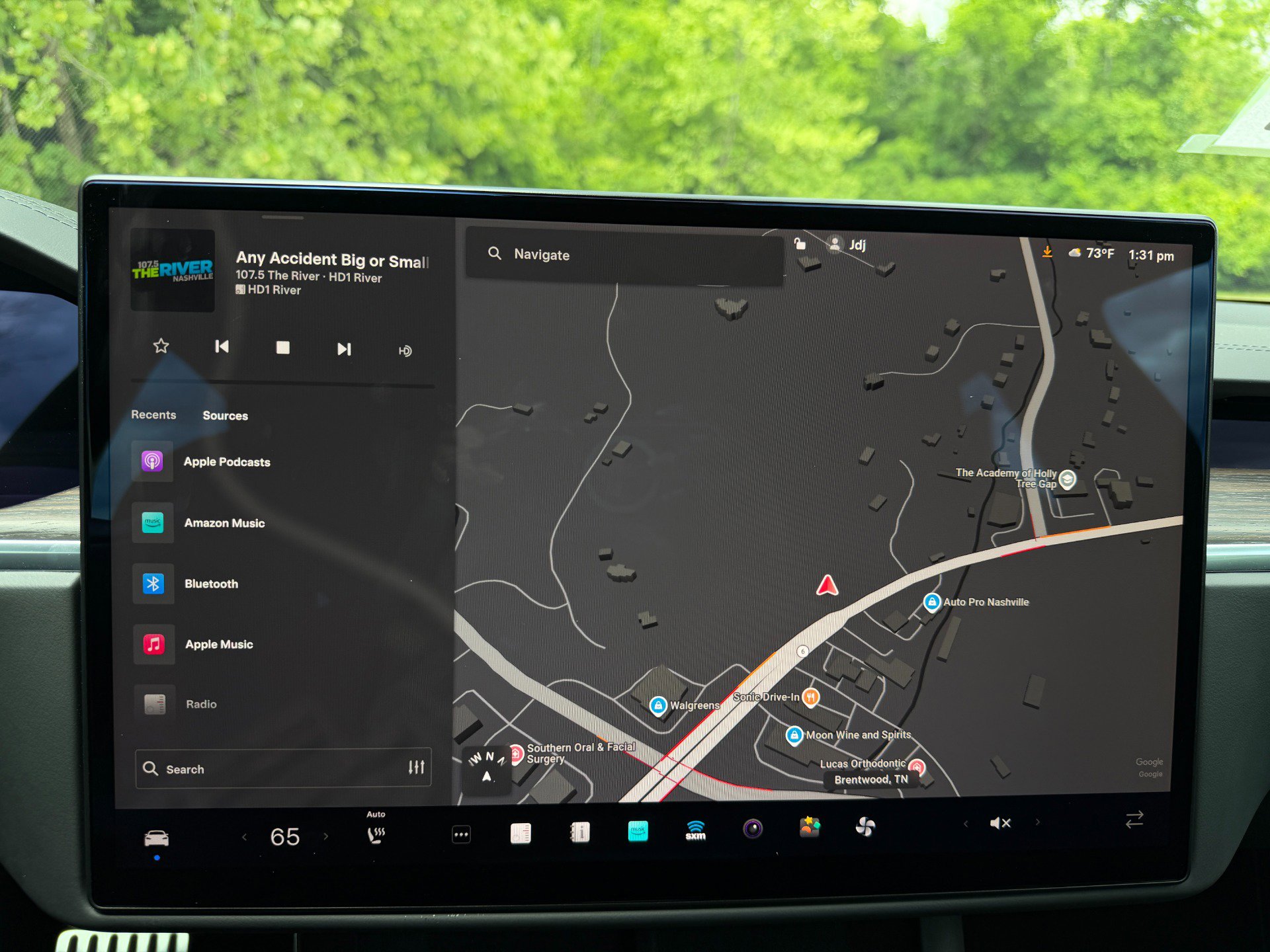 Used 2022 Tesla Model S AWD/4WD image 38