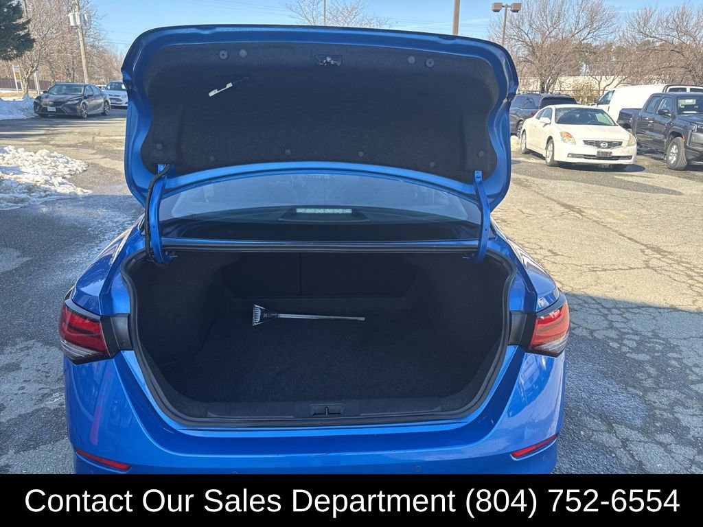 Used 2025 Nissan Sentra SV image 13