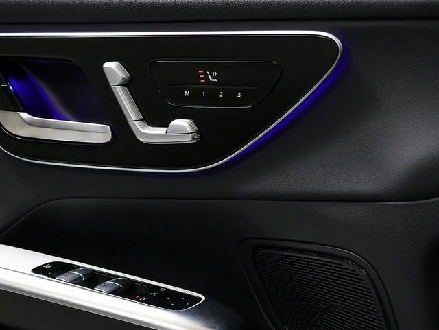 Certified 2026 Mercedes-Benz GLC 300 4MATIC image 22