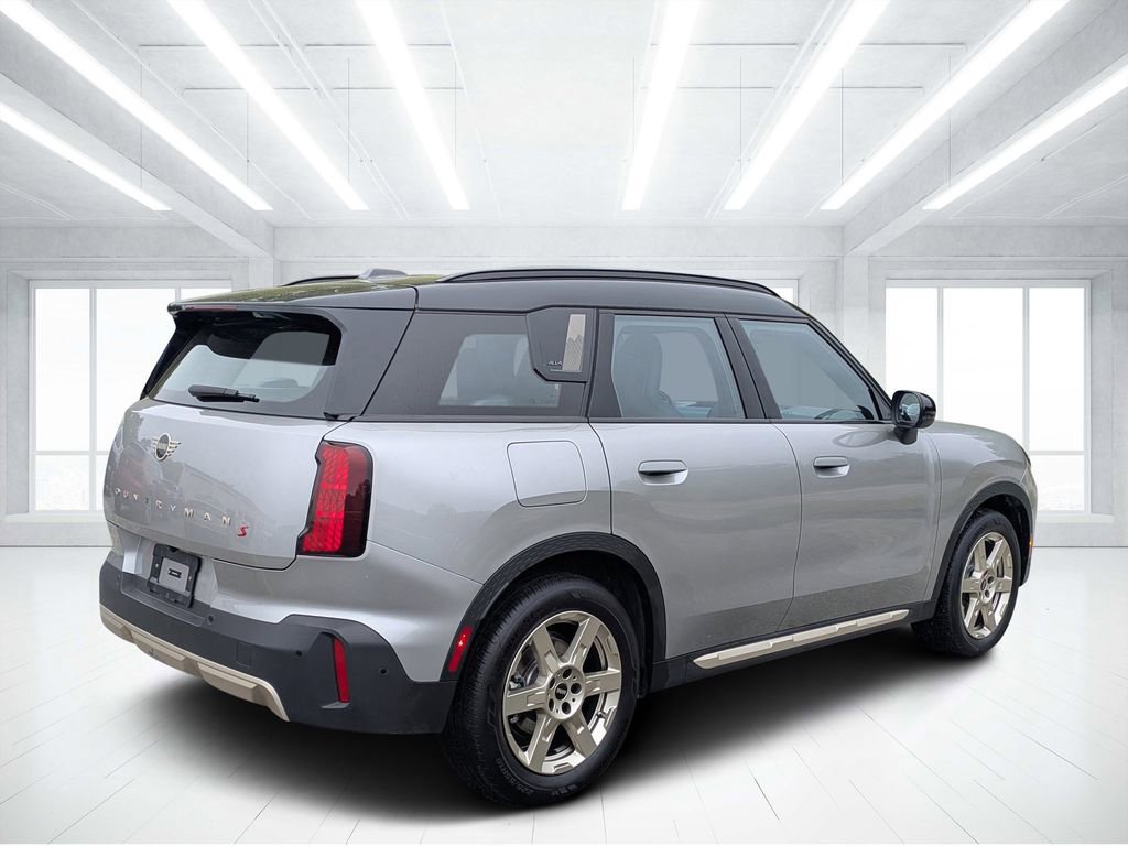 Used 2025 MINI Cooper Countryman S image 3