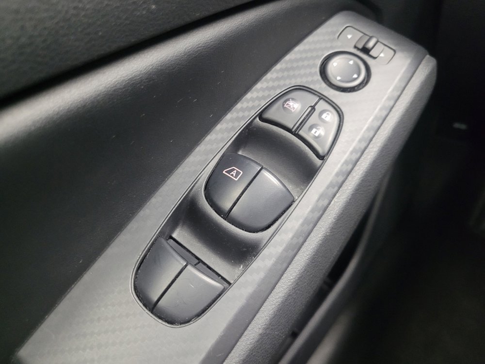 Used 2024 Nissan Altima 2.5 SV image 27