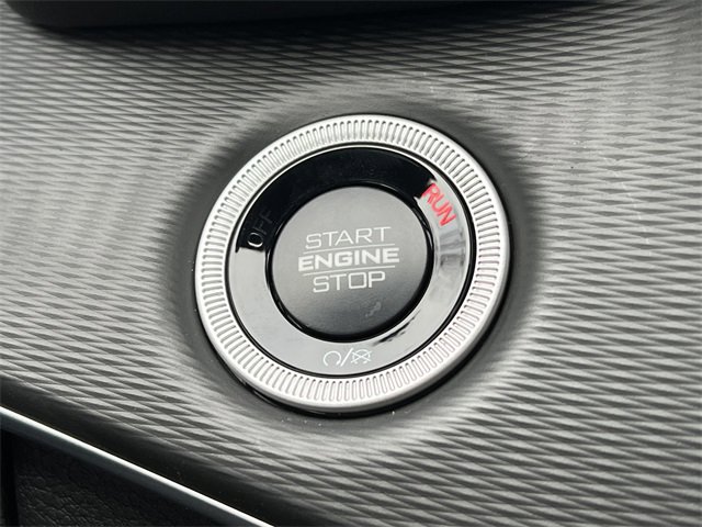 New 2025 Jeep Grand Cherokee Altitude image 29