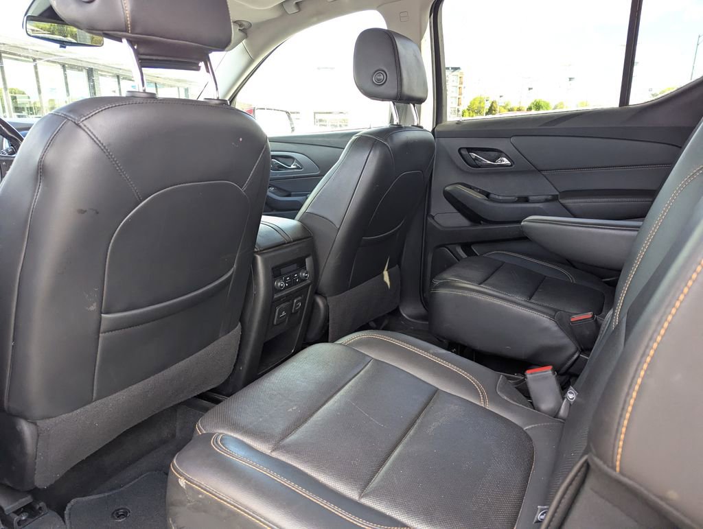 Used 2019 Chevrolet Traverse Premier w/ LPO, Floor Liner Package AWD/4WD image 31