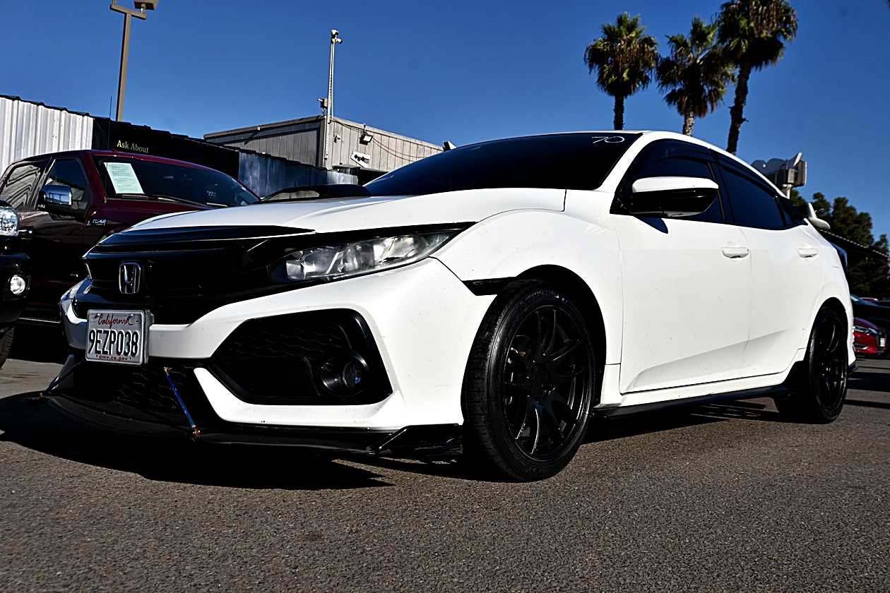Used 2019 Honda Civic Sport image 1