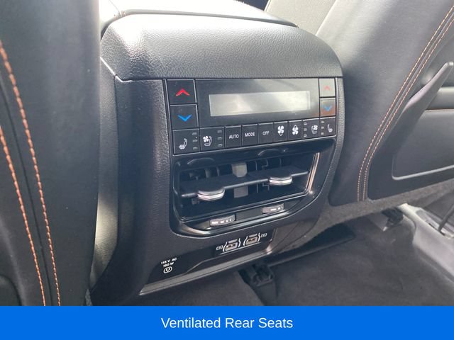 Used 2022 Jeep Grand Cherokee Summit AWD/4WD image 22