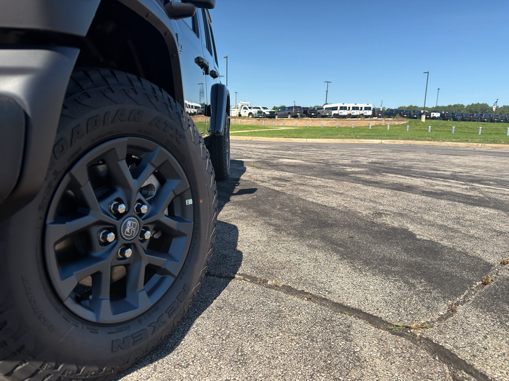New 2026 Jeep Wrangler Unlimited Sport AWD/4WD image 9